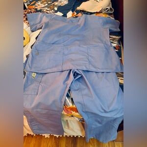 Wonderwink Scrub Set